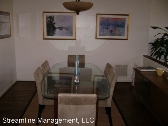 Building Photo - 3 br, 3.5 bath House - 7507 Bradley Blvd