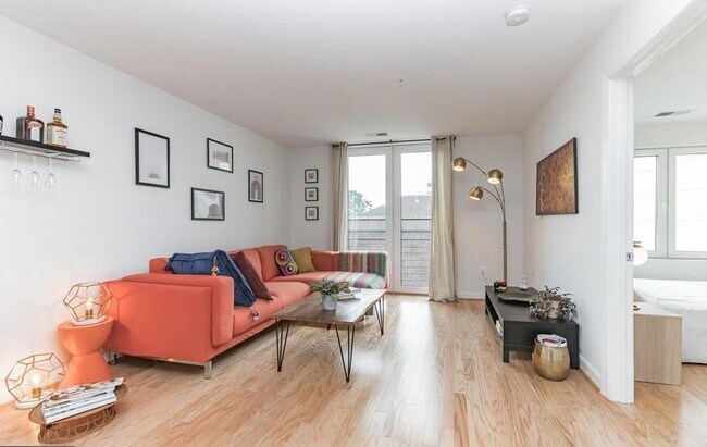 Foto del edificio - 1115 H St NW