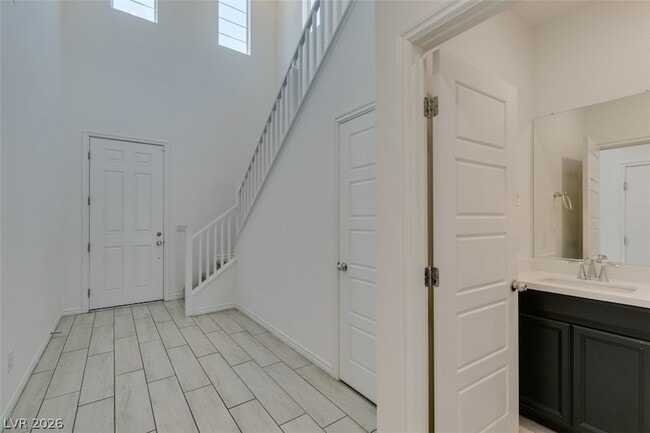 Building Photo - 6858 Greensmen Ave