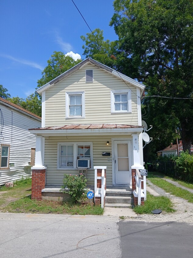 Foto principal - 510 1st Ave