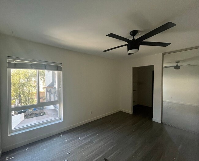 Building Photo - 9010 Tobias Ave