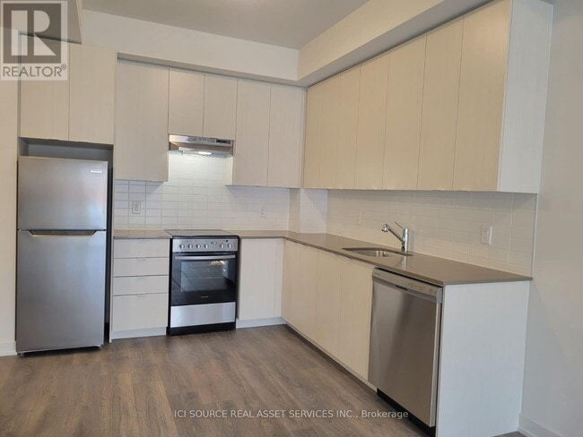 Building Photo - 58-158 Sky Harbour Dr