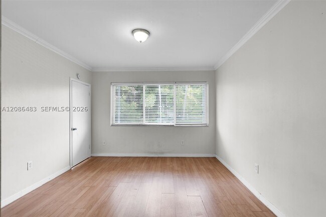 Foto del edificio - 1065 98th St