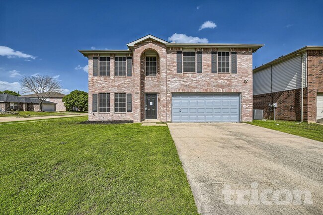 Building Photo - 3040 Clemente Dr