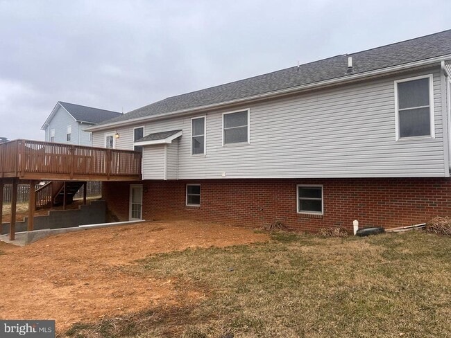 Building Photo - 938 Oak Lee Dr