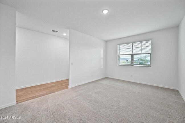 Foto del edificio - 7632 W Saddlehorn Rd