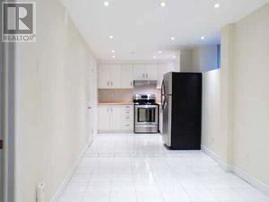 Building Photo - 150 Mavety St