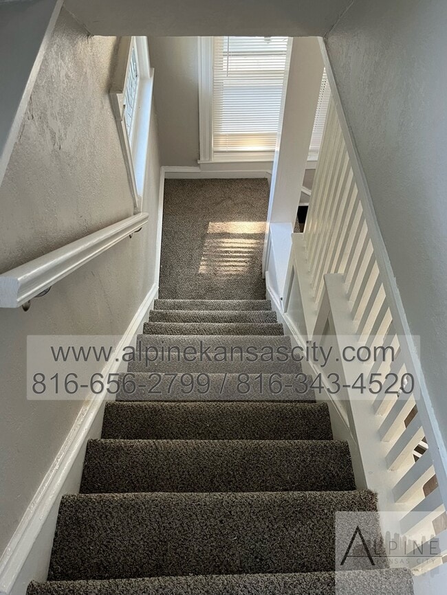 Building Photo - Beautiful Rehab on Corner Lot in Midtown, ...