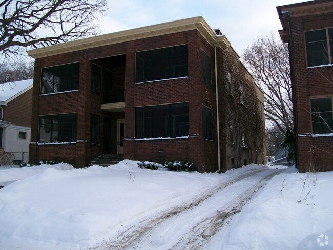 Foto del edificio - 51 Melbourne Ave SE