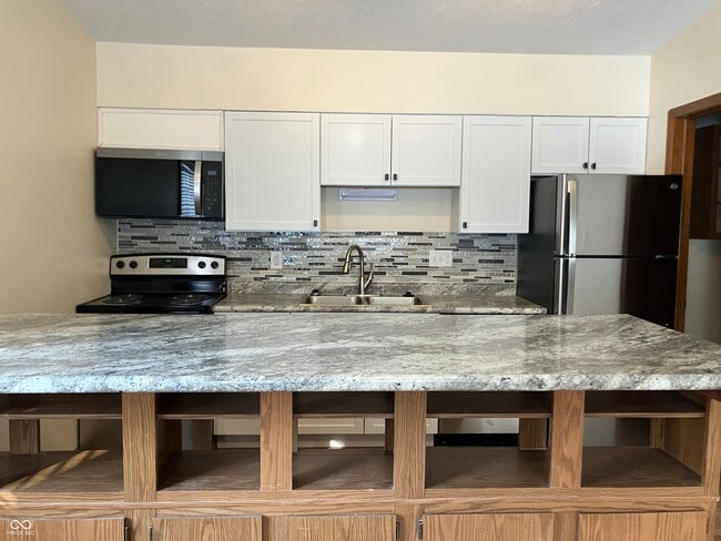 Building Photo - 778 Loews Blvd