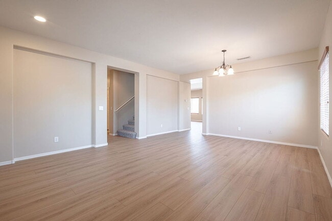 Foto del edificio - 26197 W Potter Dr