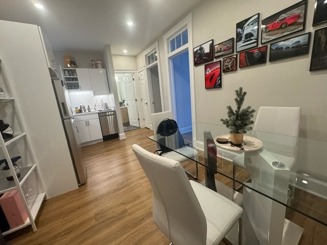 Building Photo - 855 Beacon St