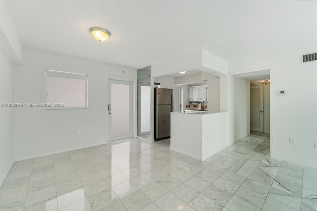 Foto del edificio - 1662 Lincoln Ct