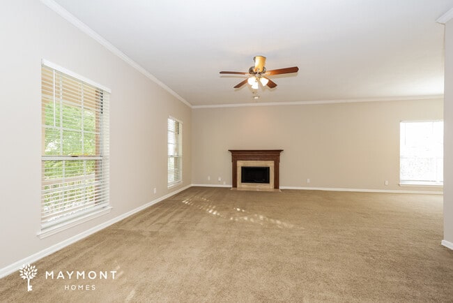 Building Photo - 4913 Alexis Dr