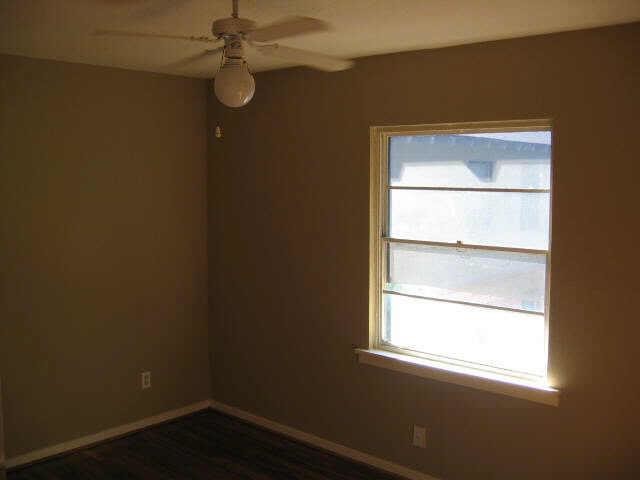 Building Photo - 1320 Heights Blvd