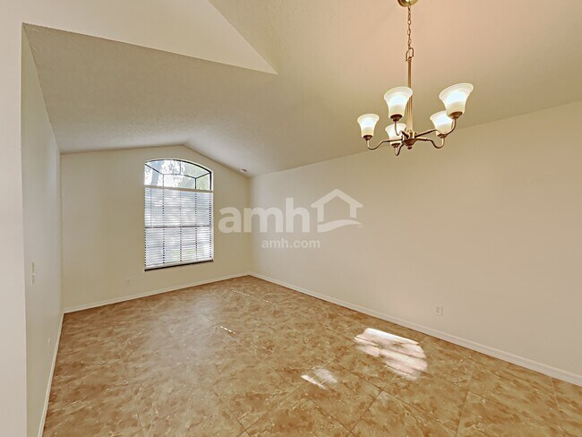 Building Photo - 13413 Sunvale Place