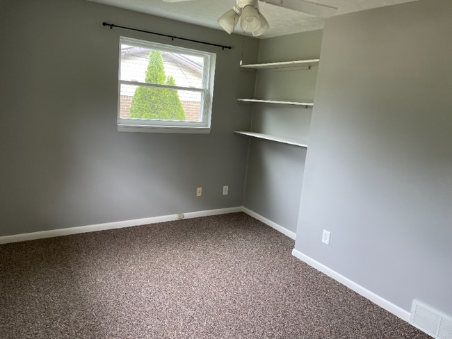 Building Photo - 4988 Dee Mar Ave SW