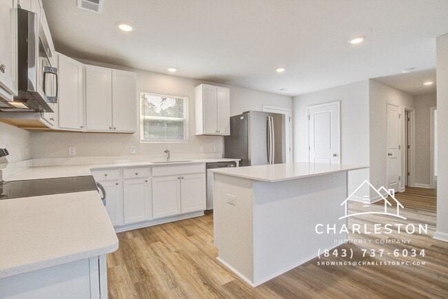 Foto del edificio - 4111 Rising Tide Dr