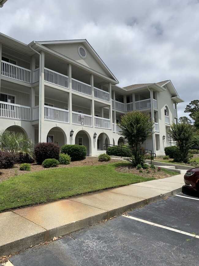 Building - 4430 Eastport Blvd