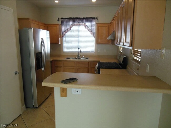 Building Photo - 9751 Villa La Mora Ave