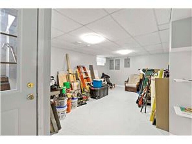 Foto del edificio - 2928 Emerson Ave N