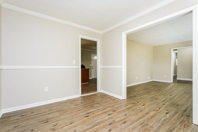 Foto del edificio - 1752 Enid Dr