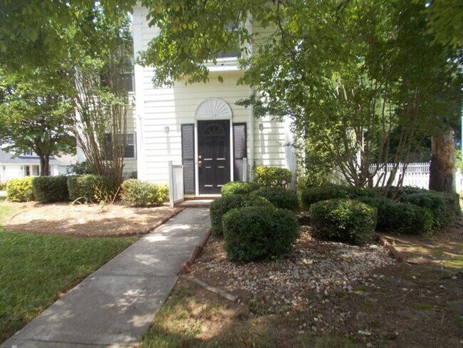 Foto del edificio - Lovely 3-Bedroom Home in the Hilltop/Faire...