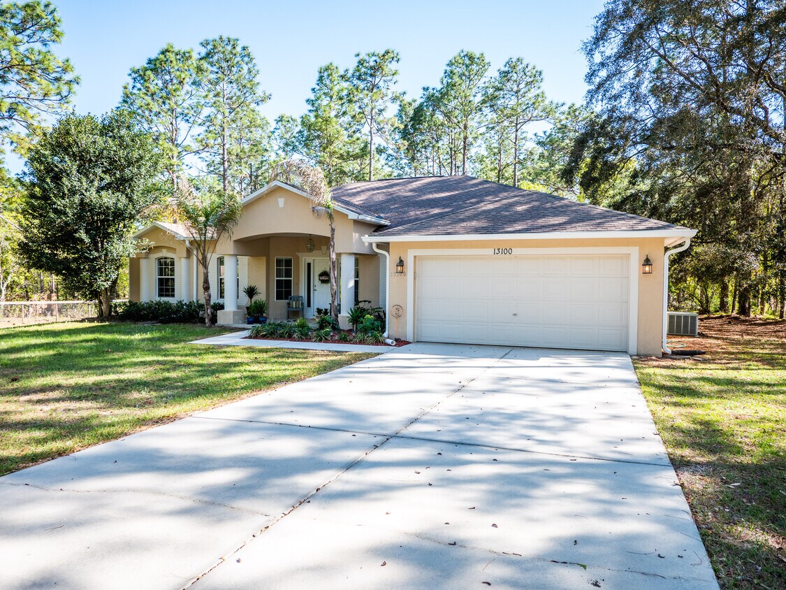 13100 SW 76th Ln, Dunnellon, FL 34432 House Rental in Dunnellon, FL