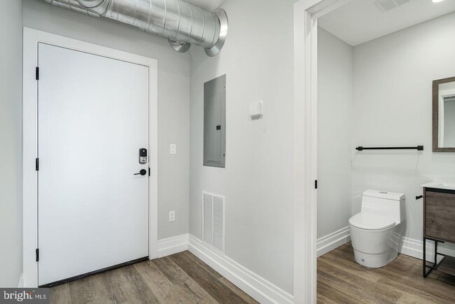 Foto del edificio - 526 Brown St