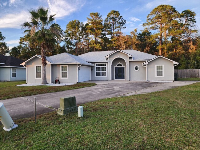 Building Photo - 105 Camellia Dr