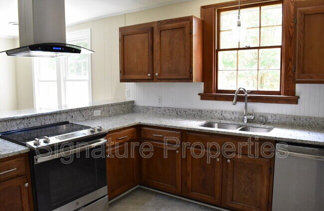 Foto del edificio - 8304 Michaels Rd