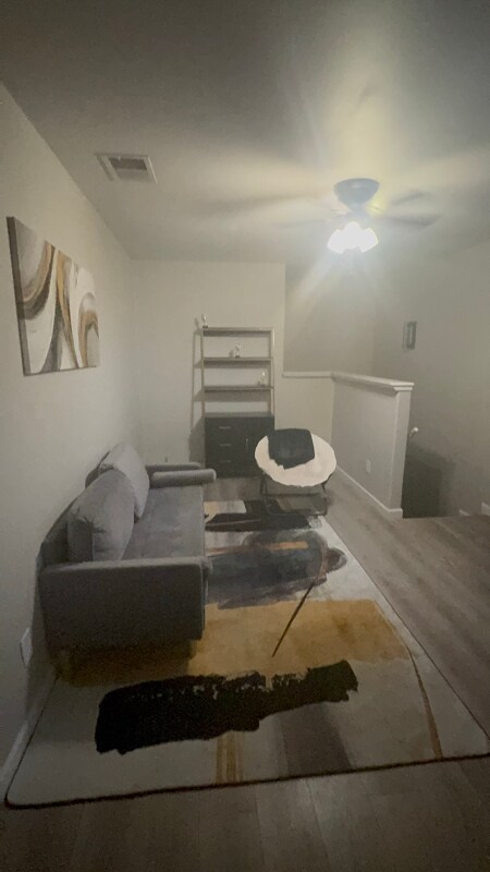Foto del edificio - 1334 W Ridgewood Ct