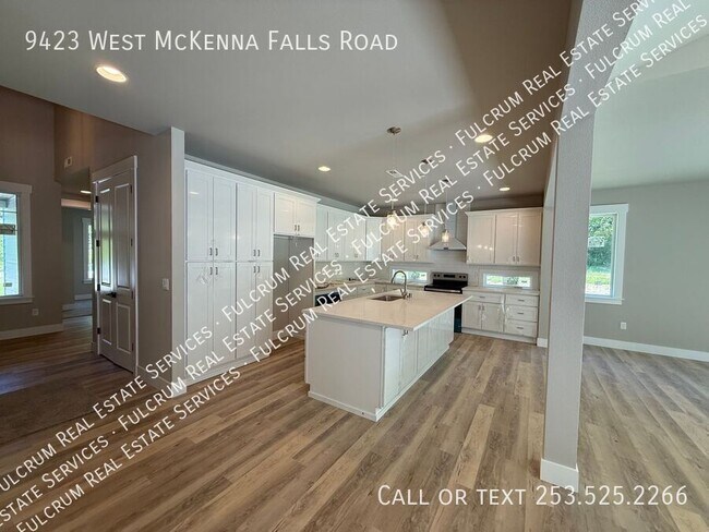 Foto del edificio - 9423 McKenna Falls Rd W