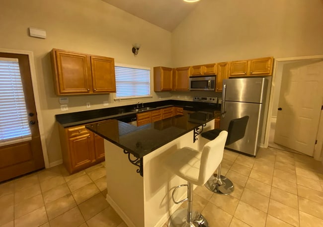 Photo - 4 BD/4.5 BA House