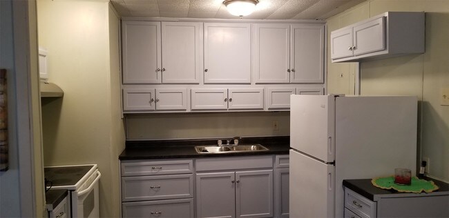 Foto del edificio - 449 SE 34th St