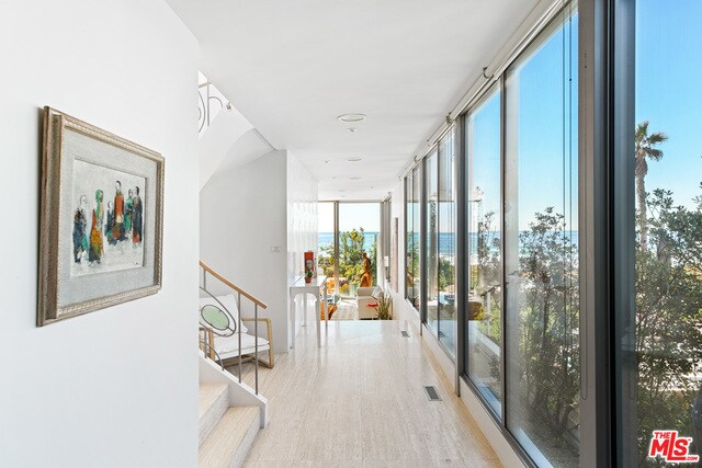 Foto del edificio - 31220 Broad Beach Rd