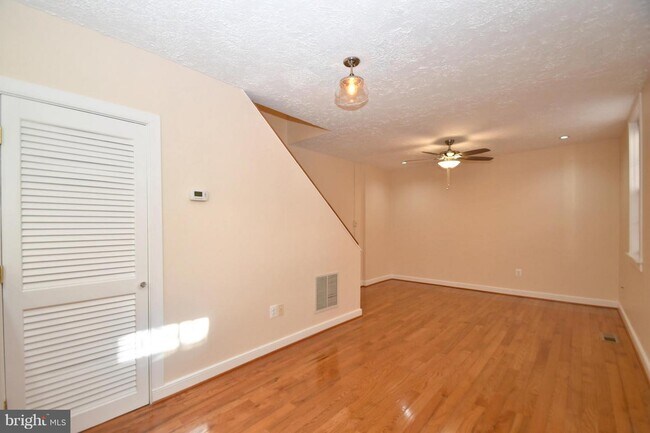 Building Photo - 808 S Bond St