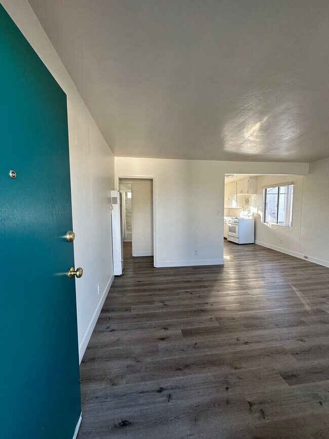 Foto del edificio - 4638-40.5 36th St