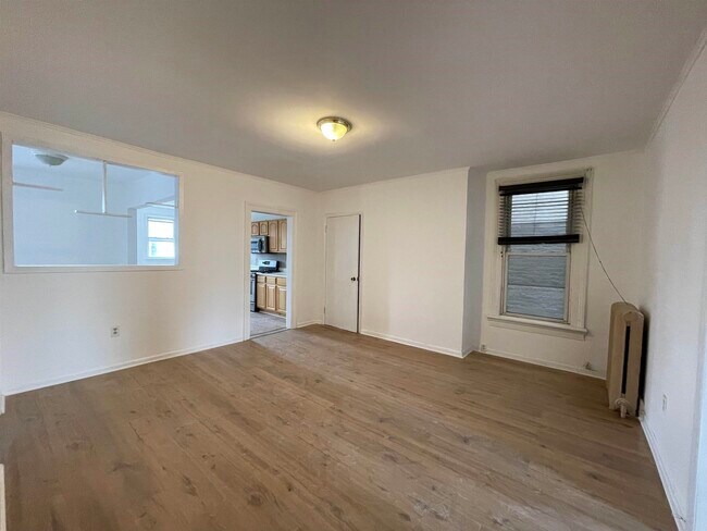 Foto del edificio - 205 Ogden Ave.