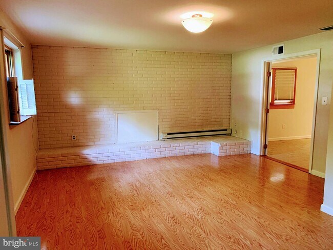Building Photo - 4708 Eddystone St