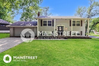 Building Photo - 7200 Willow Ave