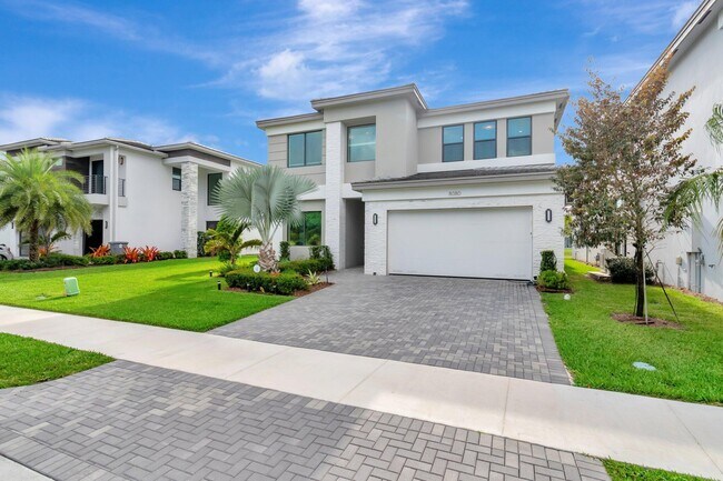 Foto del edificio - 8080 Laurel Falls Dr