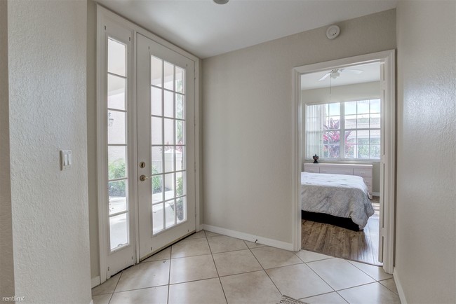 Foto del edificio - 8335 Whisper Trace Ln