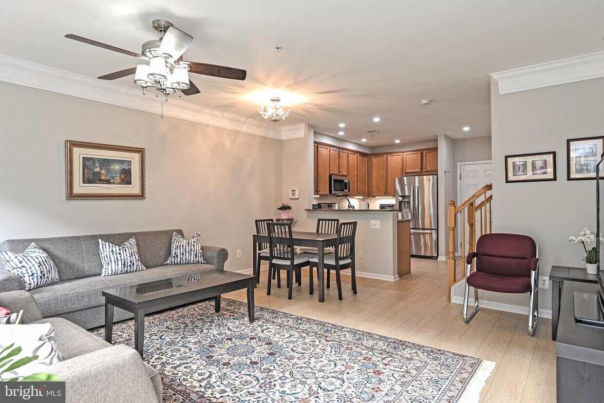 15255 Leicestershire St, Woodbridge, VA 22191 Townhouse for Rent in