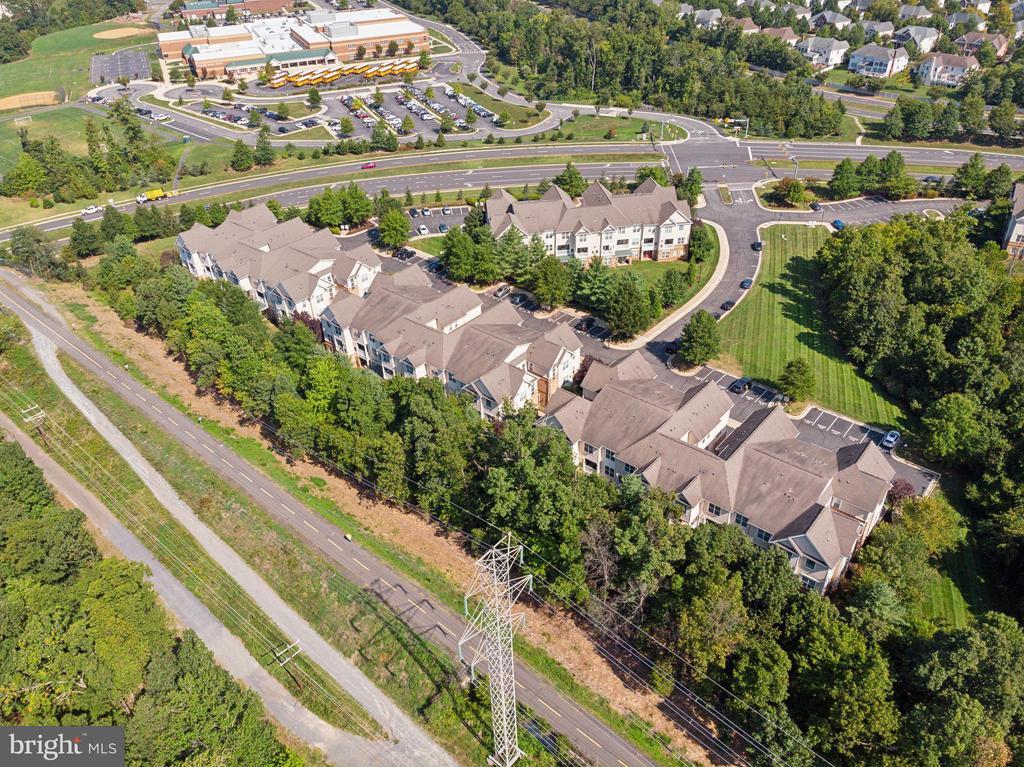 Foto principal - 20365 Belmont Park Terrace
