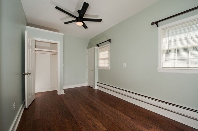 Building Photo - 1439 Route 9P C