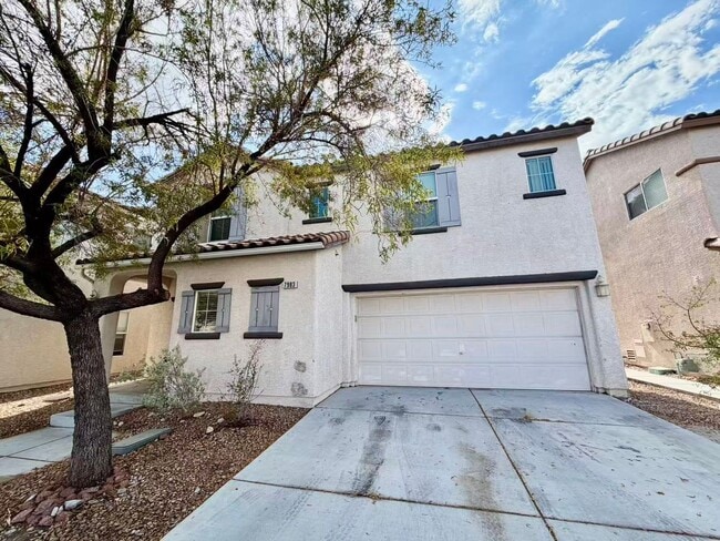 Building Photo - Beautiful two-story home featuring 3 bedrooms, 2.5 bathrooms