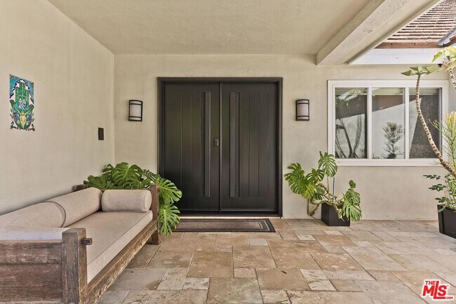 Foto del edificio - 3063 Deep Canyon Dr