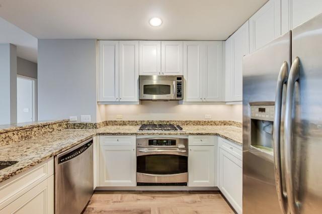 Foto del edificio - 2 bedroom in CHICAGO IL 60611