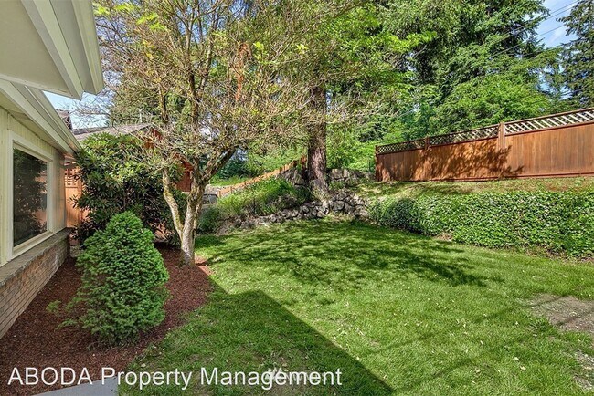 Foto del edificio - 3 br, 2 bath House - 10423 148th Ave SE